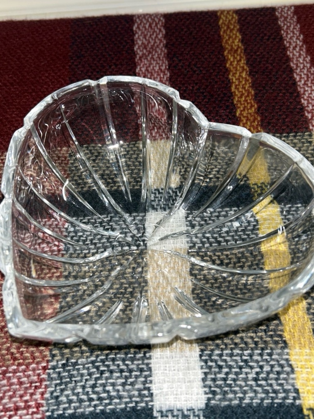 Clear Glass Shell Accent Dish